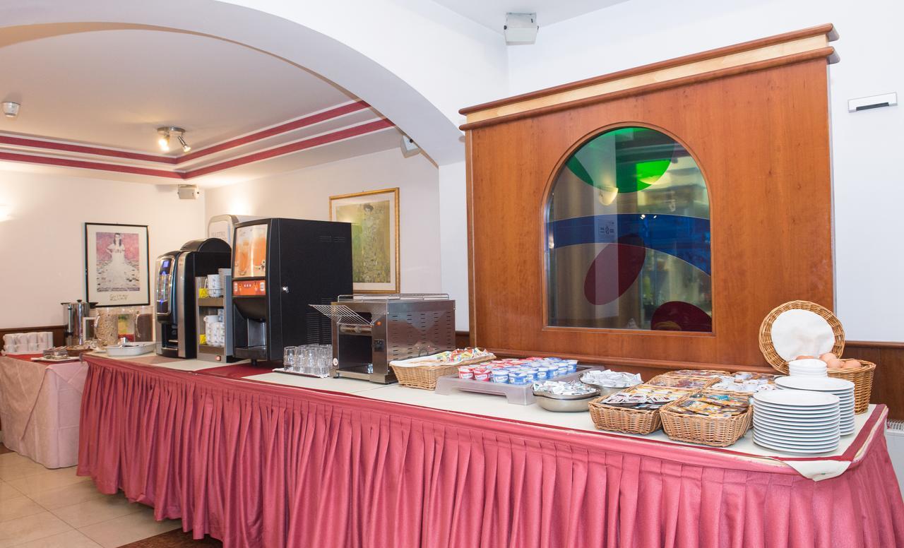 Hotel Primo Riva del Garda Extérieur photo