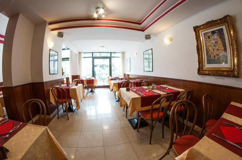 Hotel Primo Riva del Garda Extérieur photo